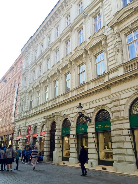 Paul'S Palace - Absolute Center! Братислава Екстериор снимка